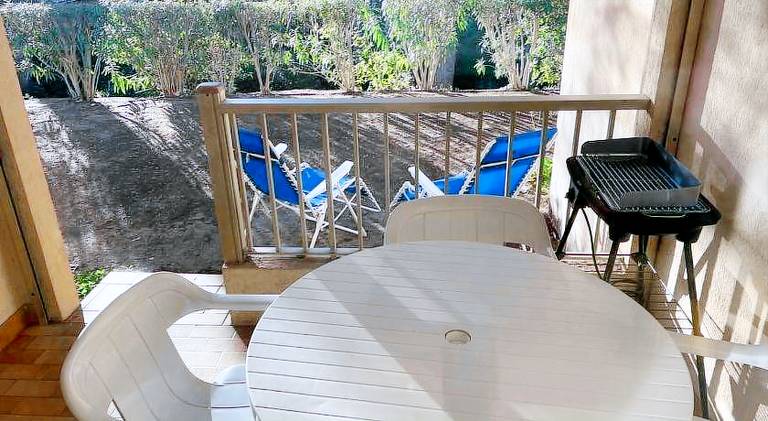 Rental apartment with pool — photo 5