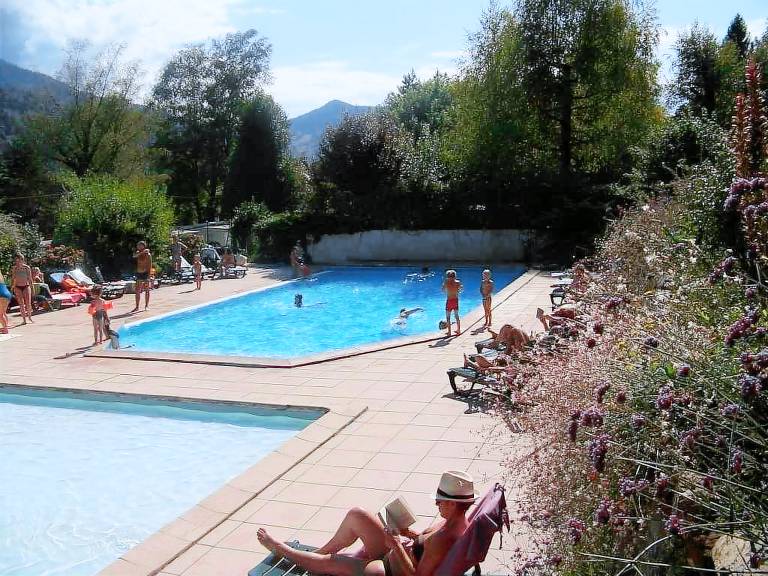 Camping with pool — photo 4