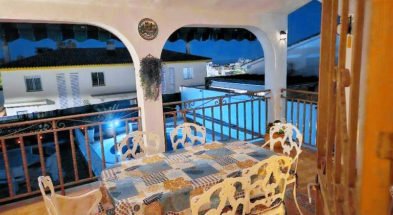 Villa with garden, private pool & patio — photo 3