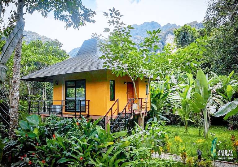 Lodge  Khlong Sok