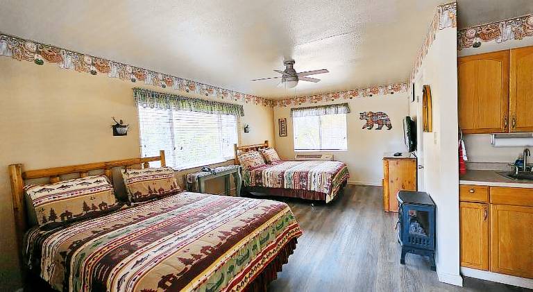 Sequoia Lodge in Kernville, CA