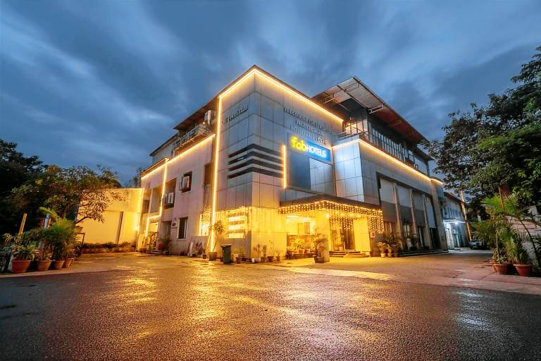 FabHotel Prime The Thane Club Nr Rabale Station