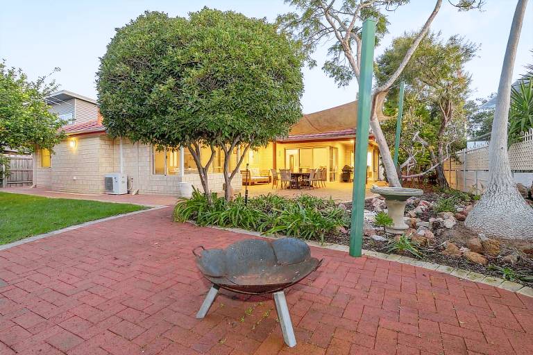 House  Dunsborough