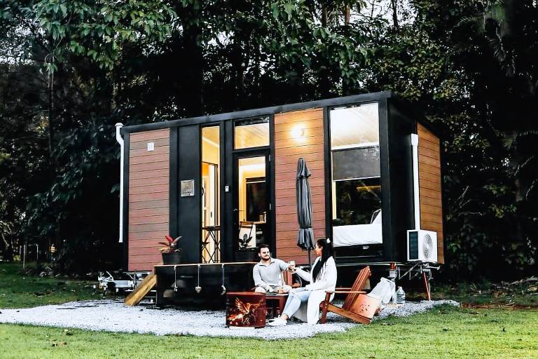 Coastal Glamping in a New South Wales Tiny House