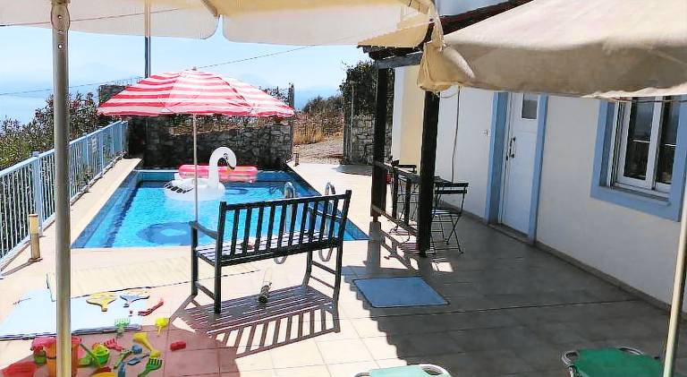 Breathtaking sea and Mountain views with Private pool, Peace full relaxing Villa with WiFi near Shop — photo 4