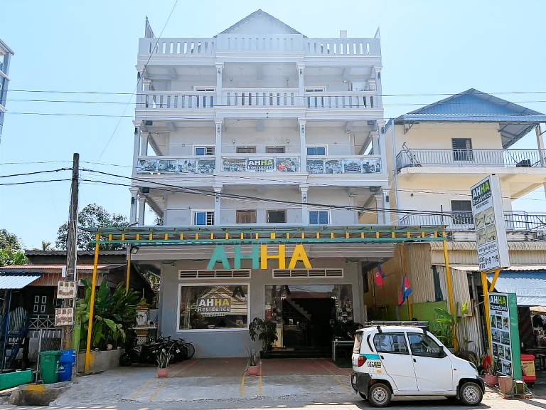 AHHA Residence Kampot in Kampot