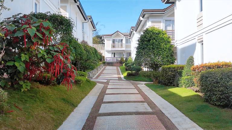 House  Tagaytay City