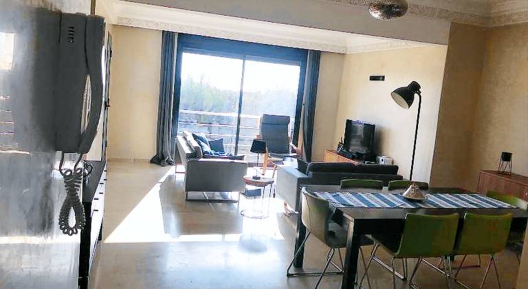 Pleasant apartment with pool | Suitable for remote work | Pet-friendly — photo 5
