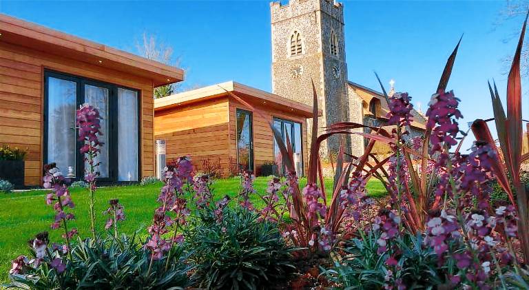 Nice lodge with jacuzzi & garden | Dogs allowed in Great Yarmouth