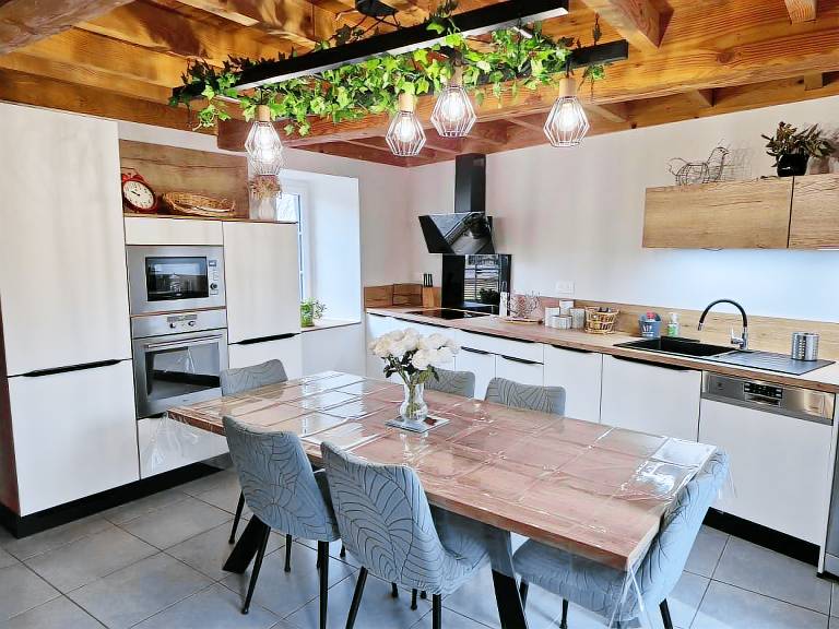 Lovely gite with grill, garden & terrace | Pets are welcome — photo 4
