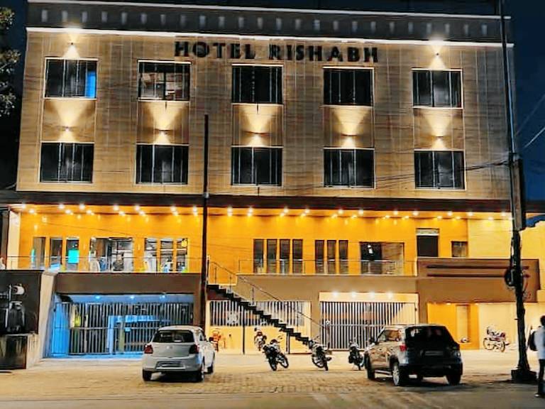 Hotel Rishabh Jhansi