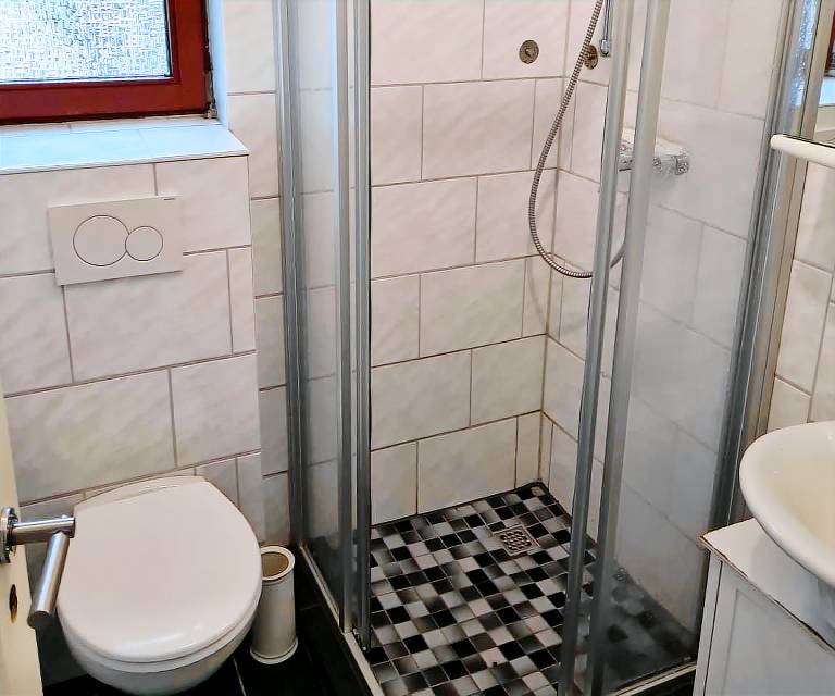 Ferienwohnung Kajüte direkt am Deich in Fedderwardersiel. Ganzjährige Vermietung — photo 4