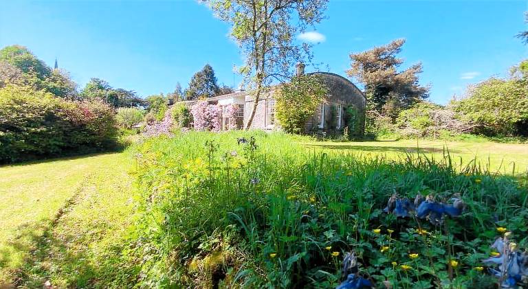 Shannon River House & Gardens