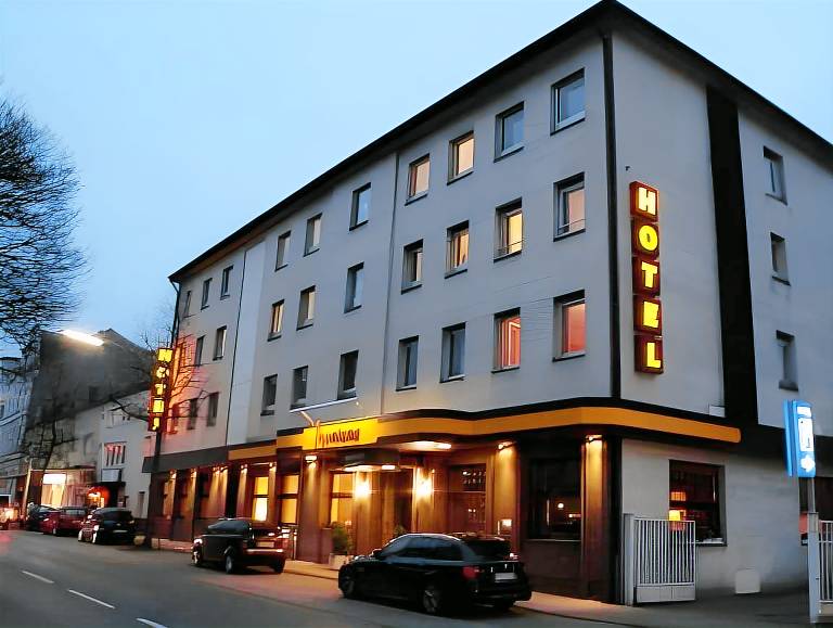 Montana Hotel Monchengladbach in Moenchengladbach