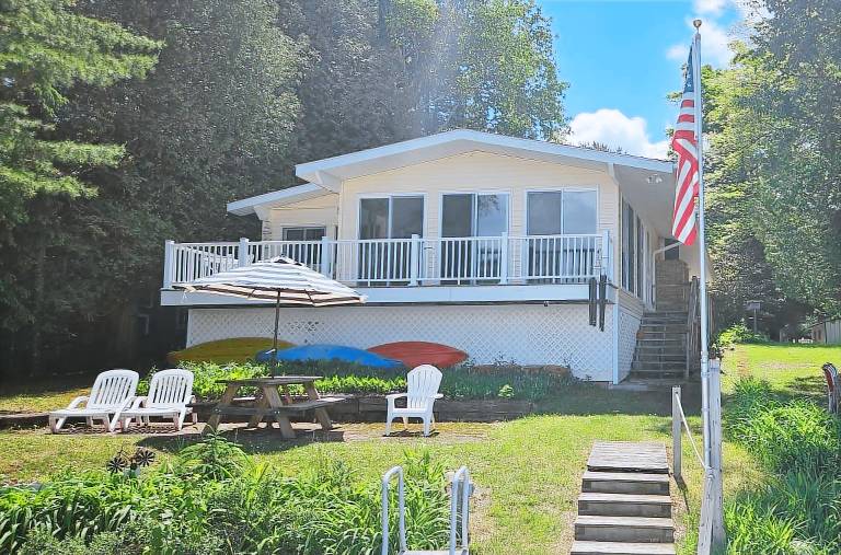 Cottage Petoskey