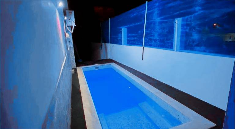 House with pool, garden & jacuzzi — photo 5