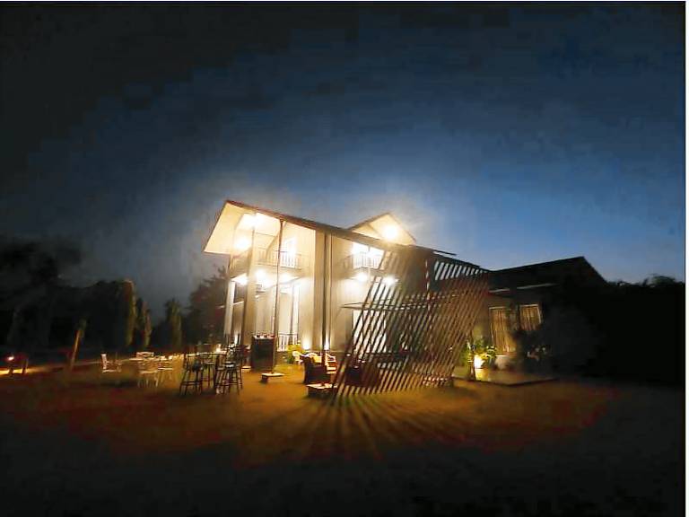 Farmhouse Silver City