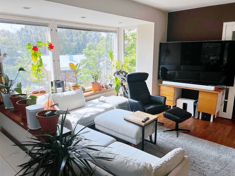 Children-friendly beautiful rental apartment with sauna | City view | Pets are welcome — photo 2