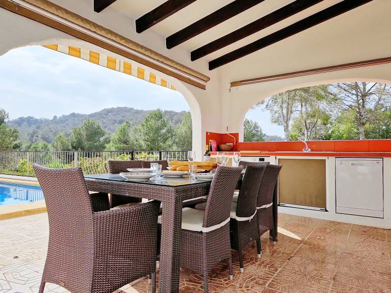 Fully equipped villa with private pool, patio & yard | Pets are welcome — photo 5