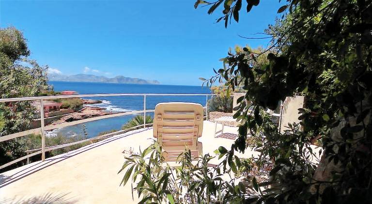 Villa Barbera - Terrace overlooking the sea in Bagheria