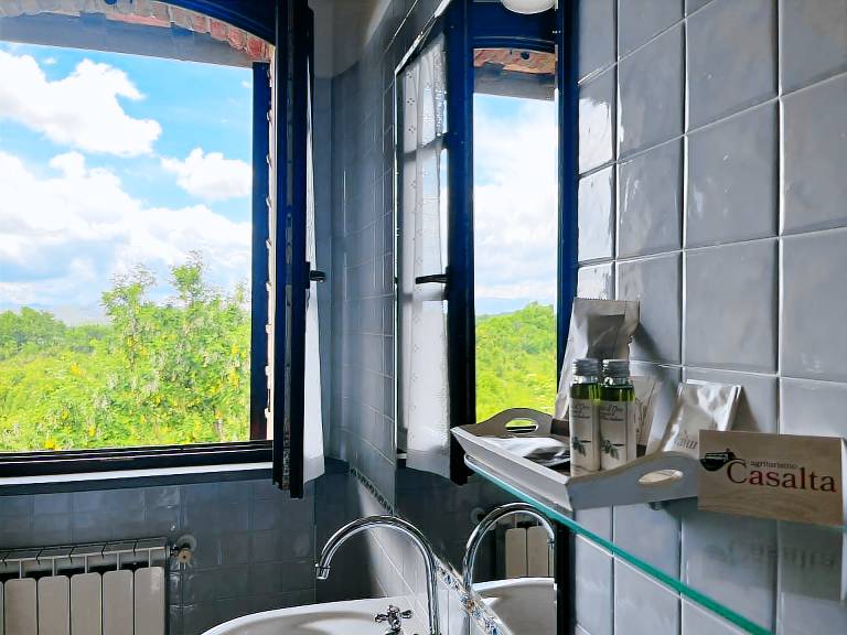 Agriturismo Casalta: Bilocale IL TIGLIO – Intimità e tranquillità al primo piano della tenuta — photo 4