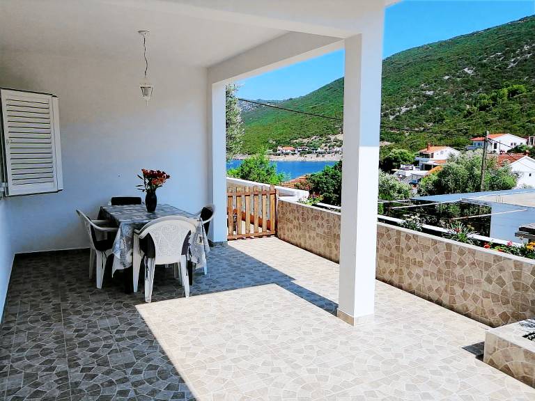 Apartment with terrace & barbeque | Sea view — photo 2