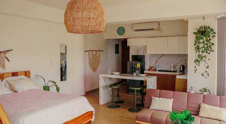 Holiday apartment with pool — photo 2