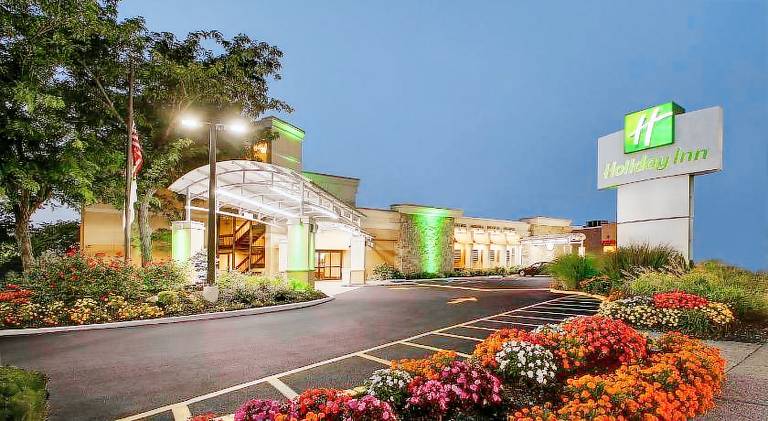 Holiday Inn Westbury-Long Island By IHG — photo 3