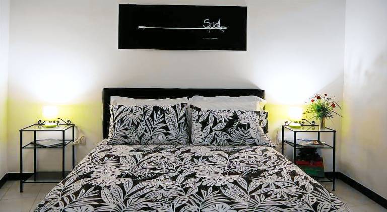 House with 2 rooms for 4 persons in Polignano a Mare