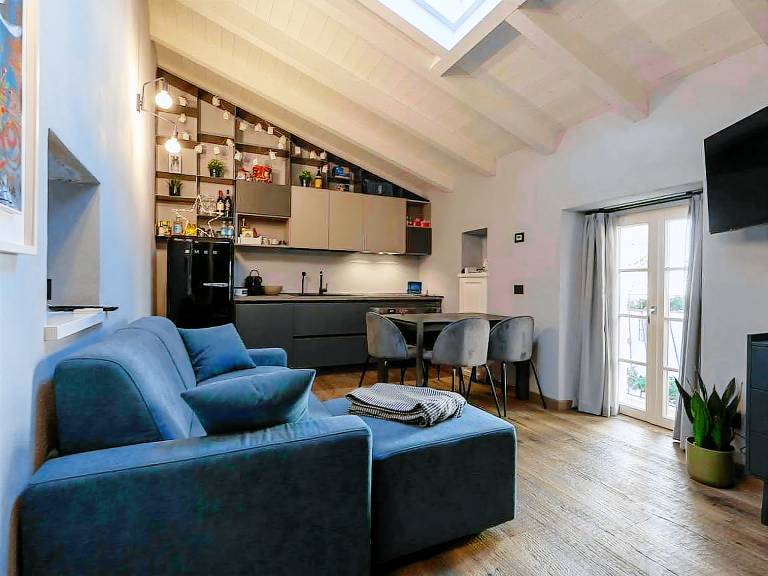 Rental apartment with 1 room for 4 persons in Verbania