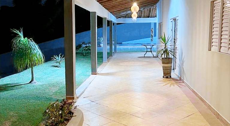 Vacation home with pool — photo 5