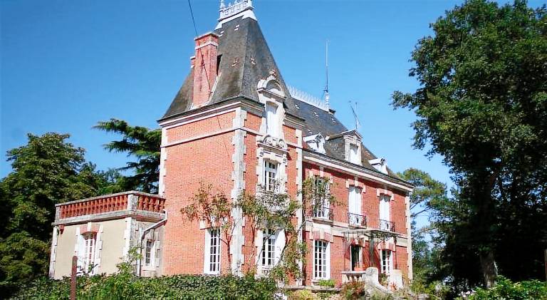 Manoir de la Loge in Chateauroux