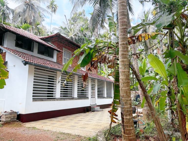 Farmhouse Thavakkara