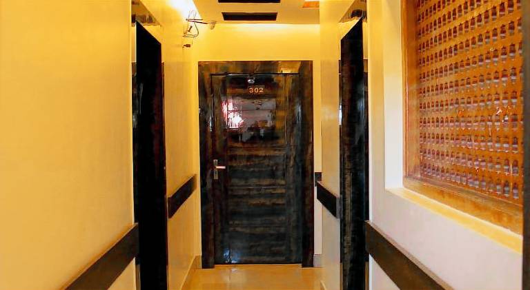 Hotel Attic Empire — photo 5