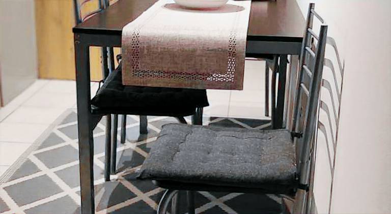 Rental apartment with patio — photo 5