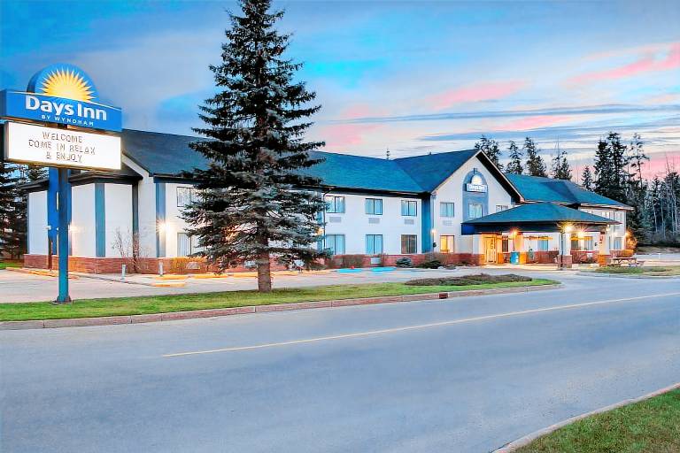 Days Inn by Wyndham Whitecourt