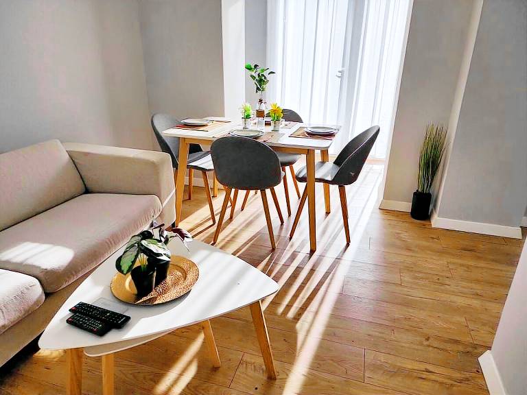 一軒家 ティラーナ