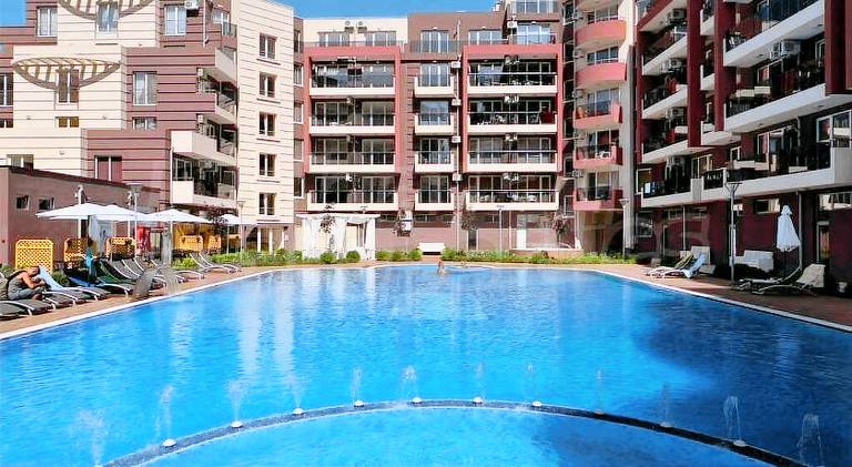 Rental apartment with private pool — photo 3
