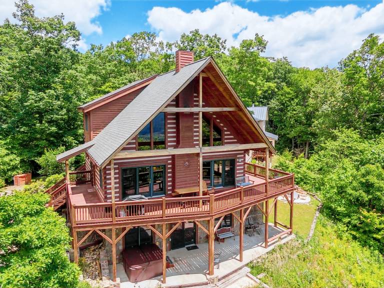 Cabin  Watauga Lake