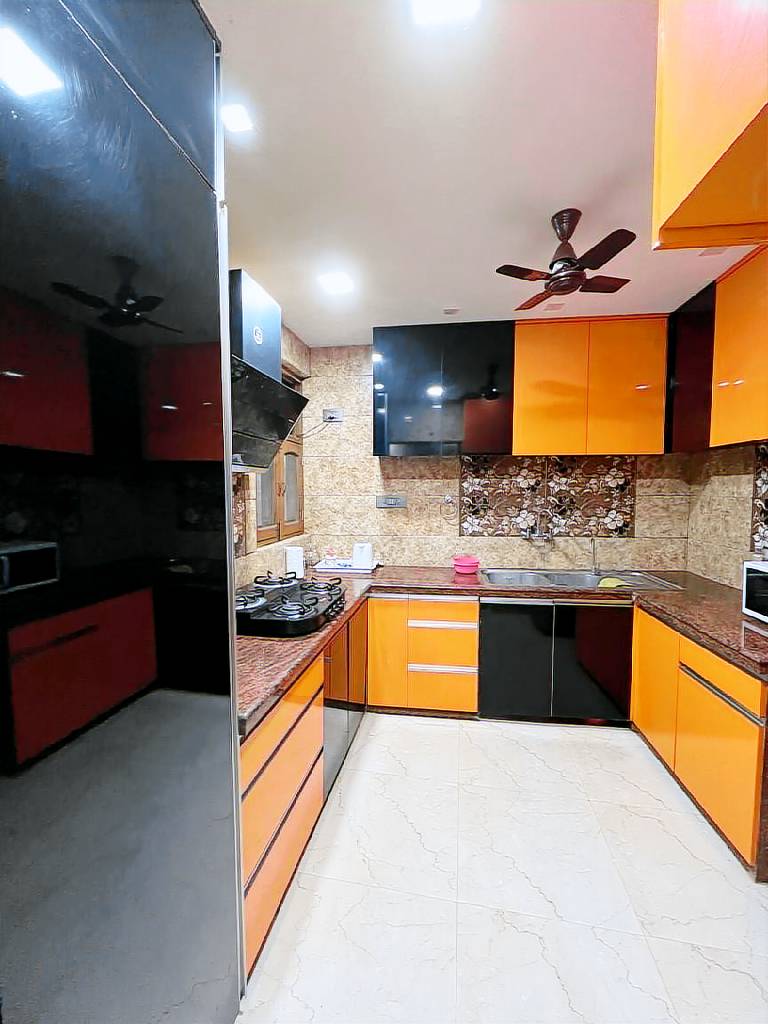 Charming vacation home with yard | Next to Qutb Minar | Pet-friendly — photo 3