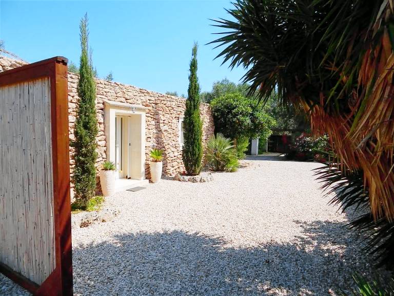 House with terrace, private pool & yard | Sea view — photo 2