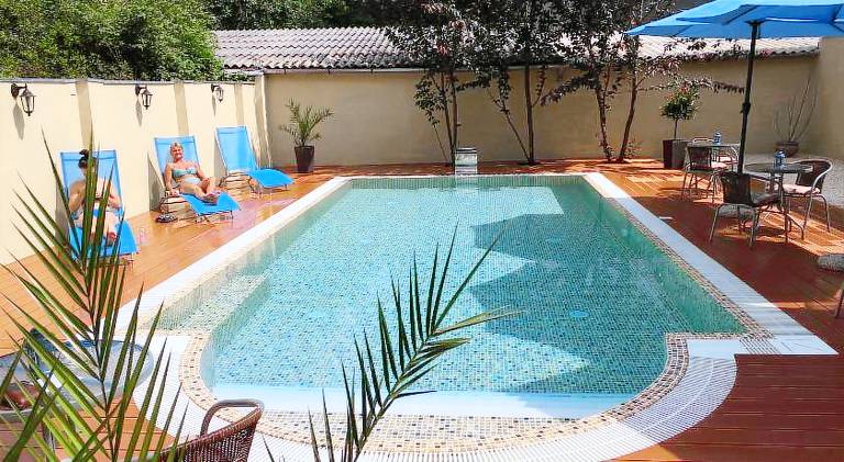 Holiday apartment with pool, sauna & garden — photo 3