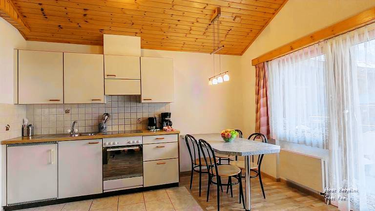 Apartment with patio in Saas Grund