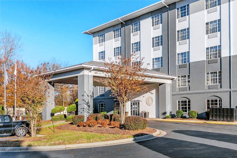 Comfort Suites Pineville Ballantyne Area