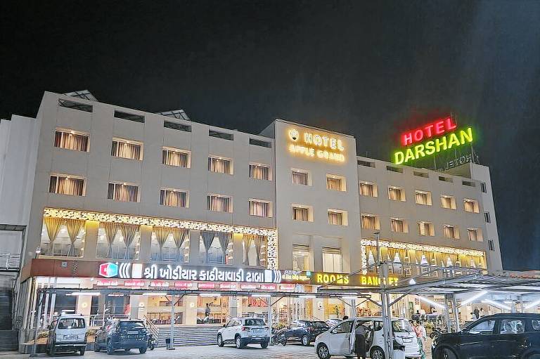 Hotel Grand Darshan Vadodara