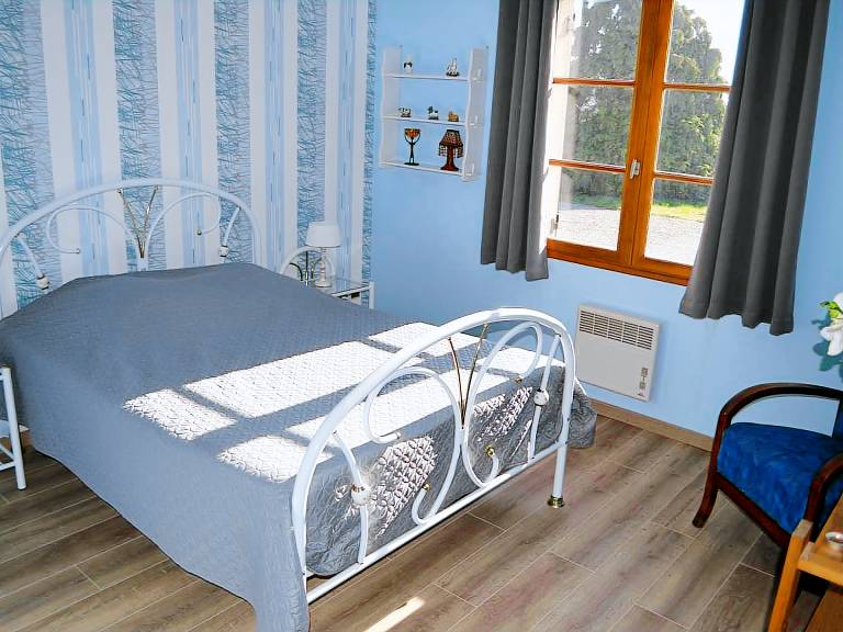 Tranquille maison de 6 chambres avec jardin, près de la mer, cheminée, équipements enfants, animaux acceptés — photo 4