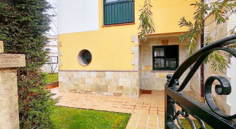 Charming apartment with pool | Beach nearby | Pet-friendly in Llanes
