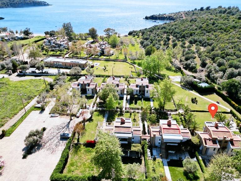 Escape to Paradise - Experience Luxury and Serenity at Villa Elina in Sithonia! — photo 2