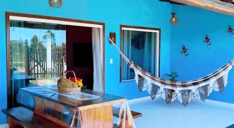 Lodge with garden in Prado