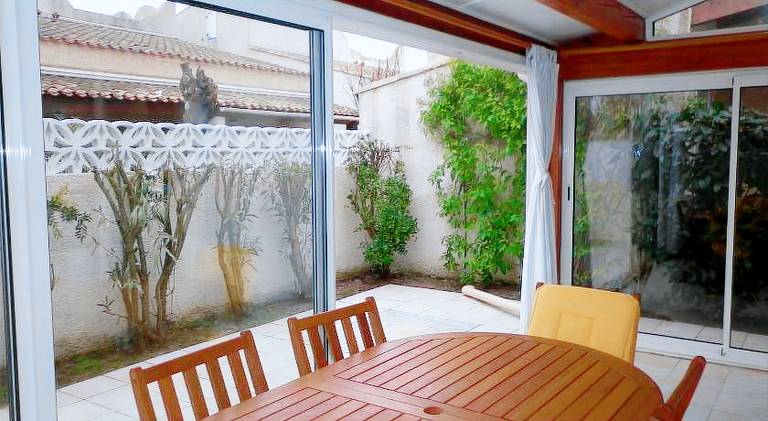 House with pool, garden & patio | Next to the beach | Pets are welcome — photo 3